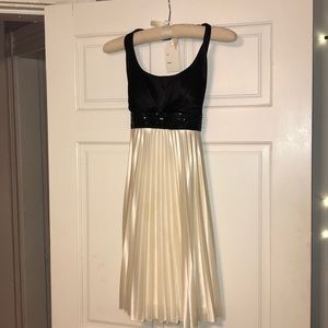 Cocktail halter dress